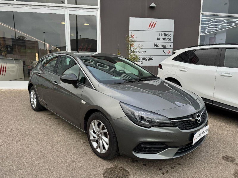 Opel Astra usata a Lecce (3)