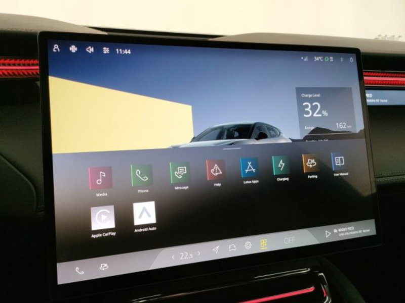 Lotus Eletre nuova a Modena (17)