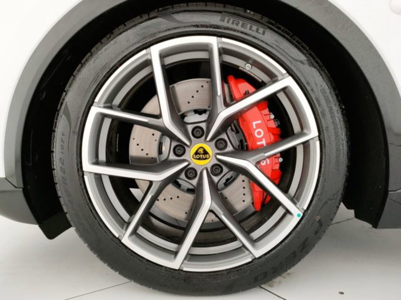 Lotus Eletre nuova a Modena (9)