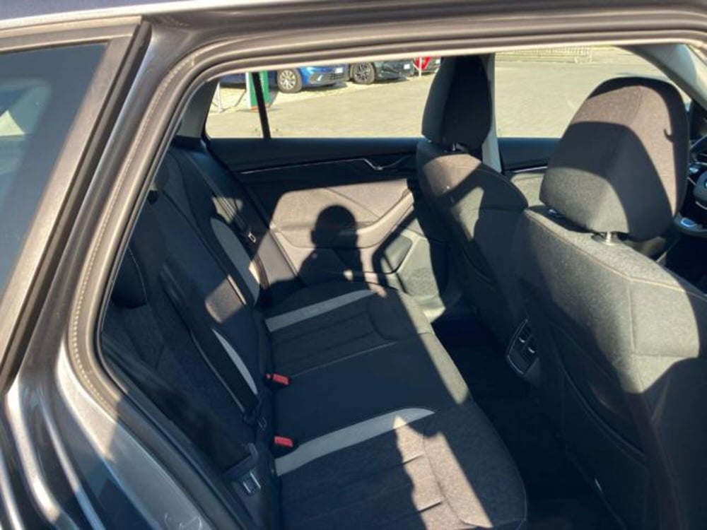 Skoda Kamiq usata a Novara (7)