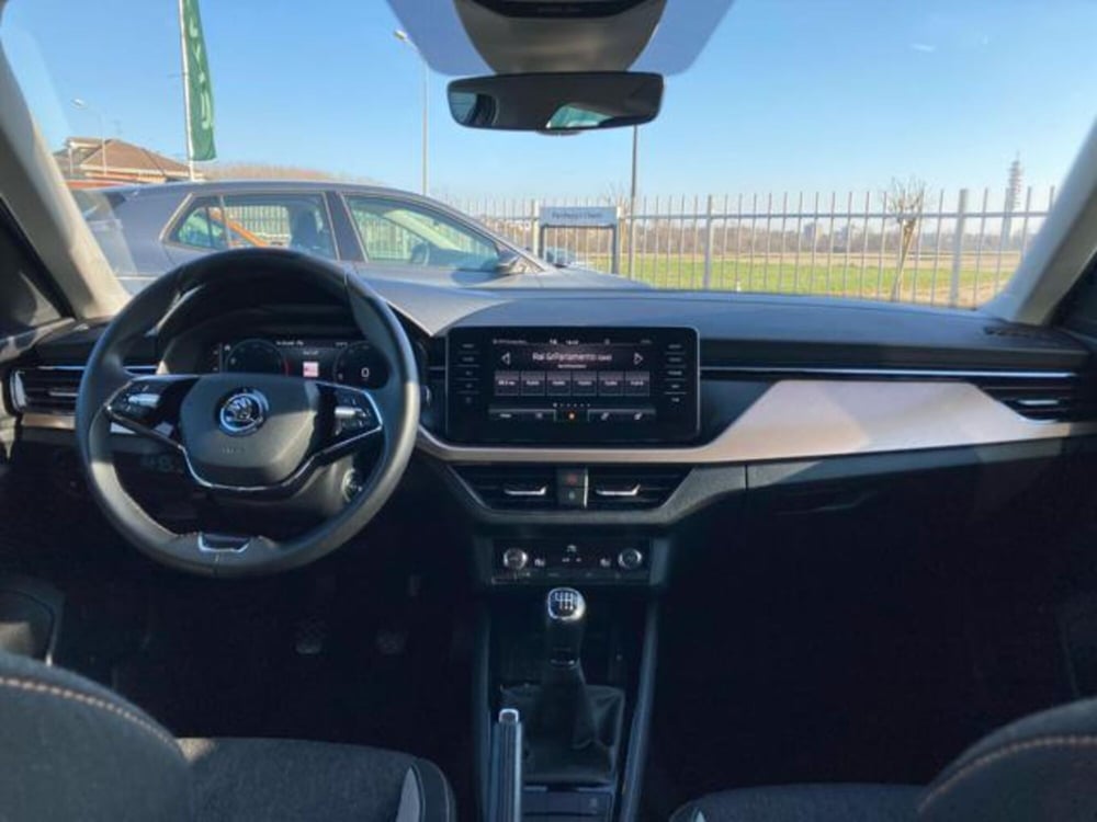 Skoda Kamiq usata a Novara (8)