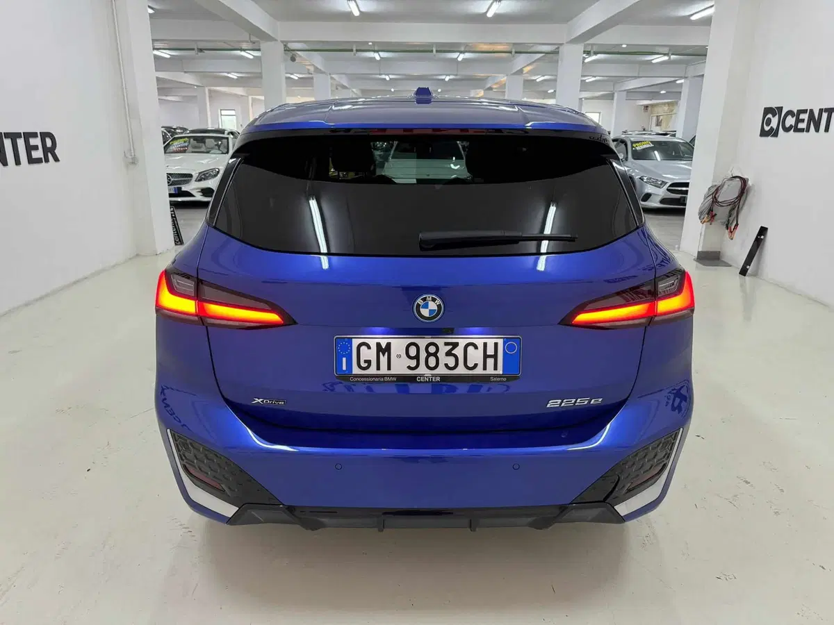 BMW Serie 2 Active Tourer usata a Salerno (3)