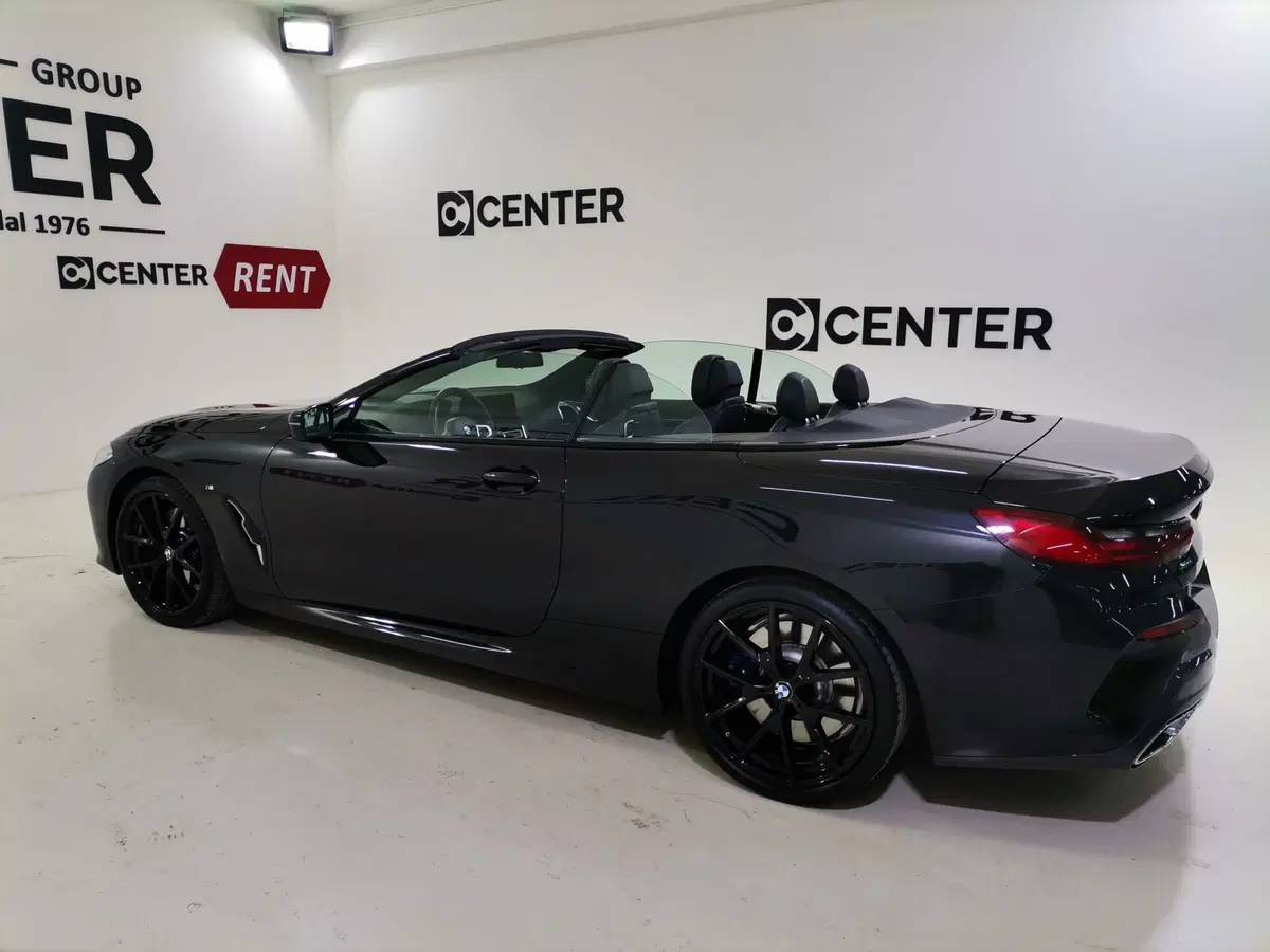 BMW Serie 8 Cabrio usata a Salerno (4)