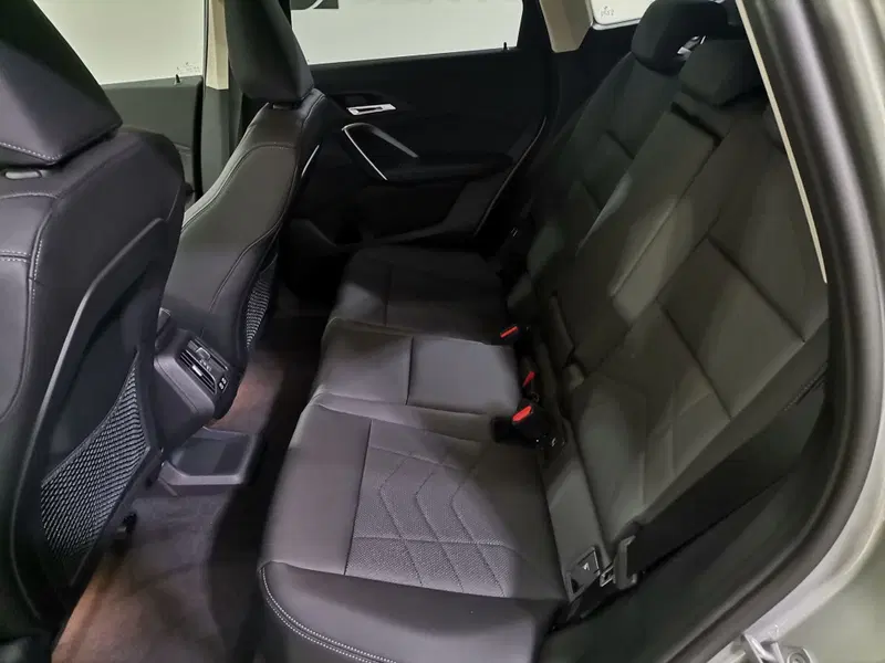 BMW iX1 nuova a Salerno (10)