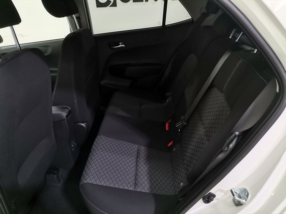 Kia Picanto nuova a Salerno (10)