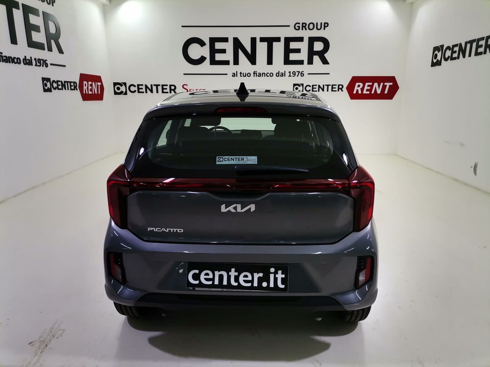 Kia Picanto nuova a Salerno (5)