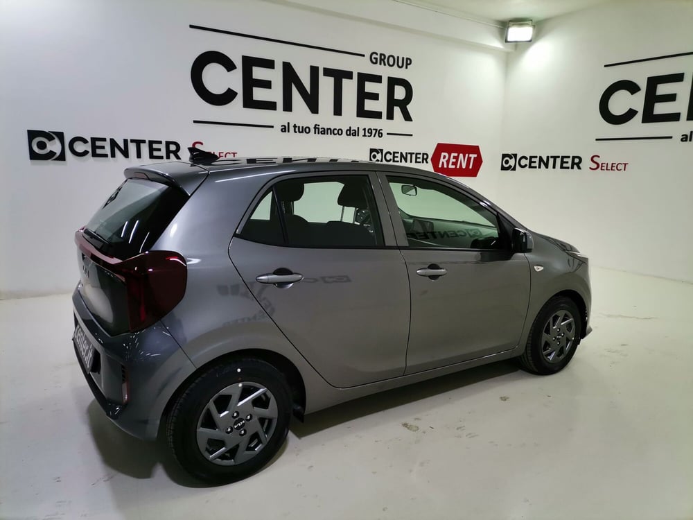 Kia Picanto nuova a Salerno (6)