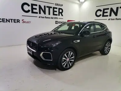 Jaguar E-Pace 2.0D I4 163 CV AWD Auto R-Dynamic Black del 2021 usata a Salerno
