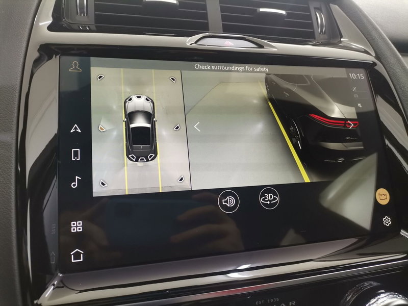 Jaguar E-Pace usata a Salerno (15)