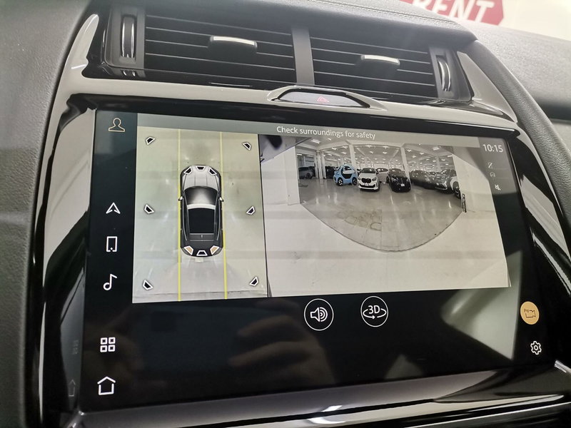 Jaguar E-Pace usata a Salerno (18)