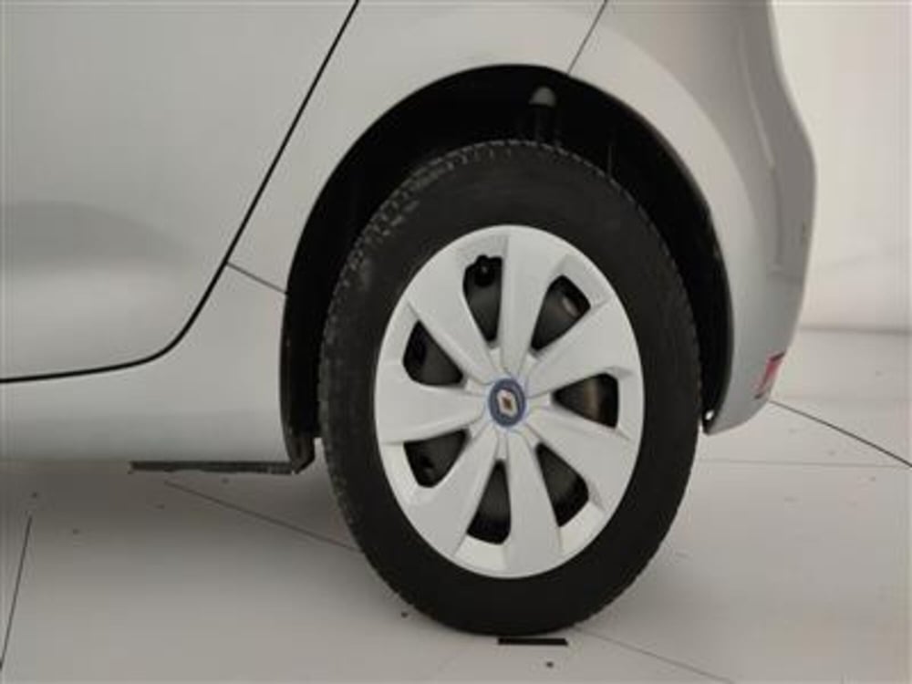 Renault Zoe usata a Bari (12)