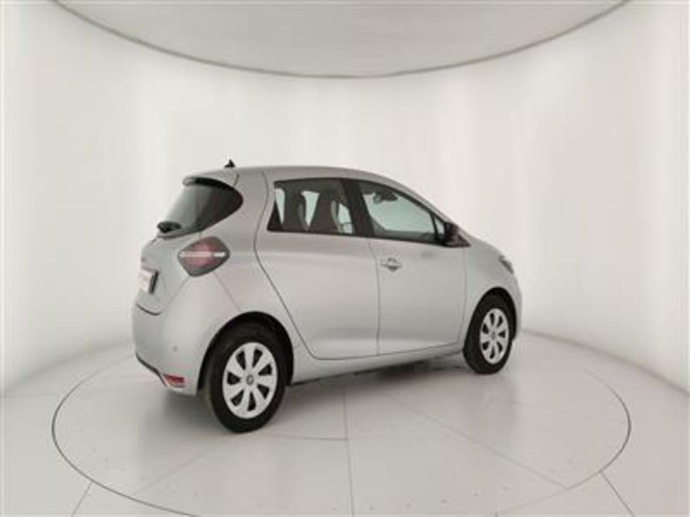 Renault Zoe usata a Bari (8)