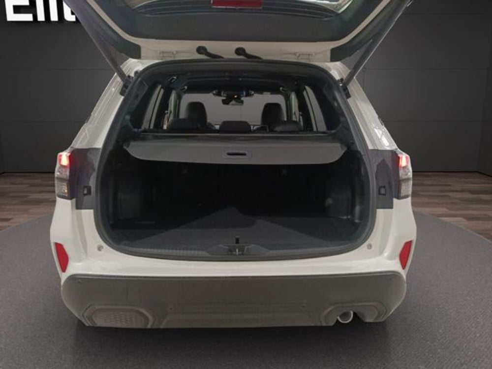 Subaru Forester nuova a Milano (17)