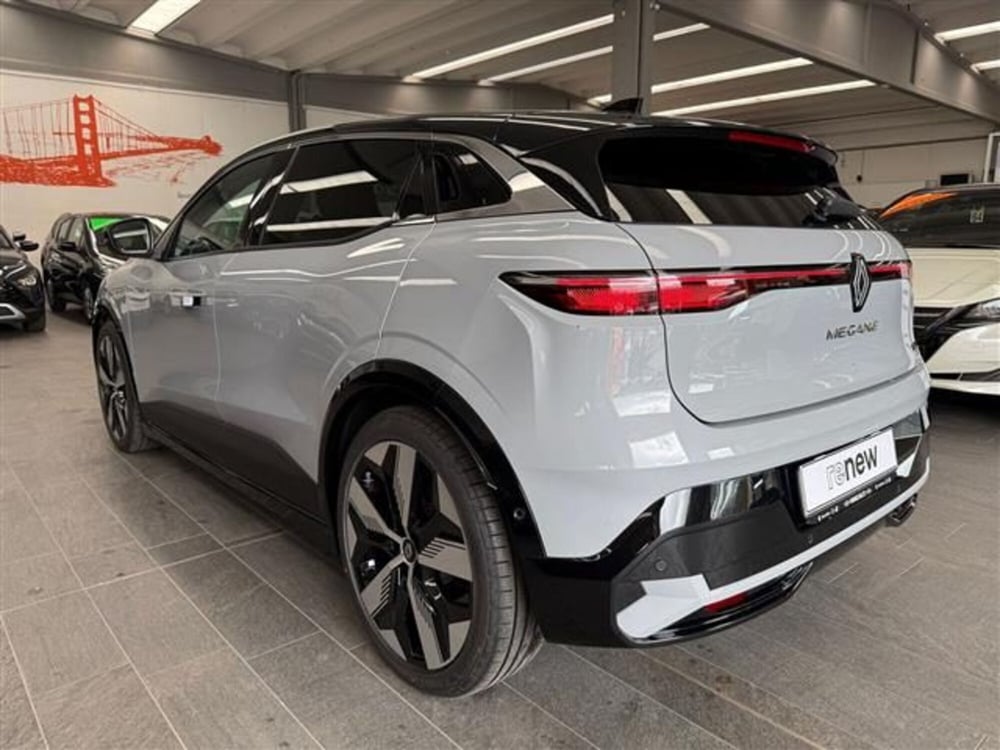 Renault Megane E-Tech Electric nuova a Cremona (3)