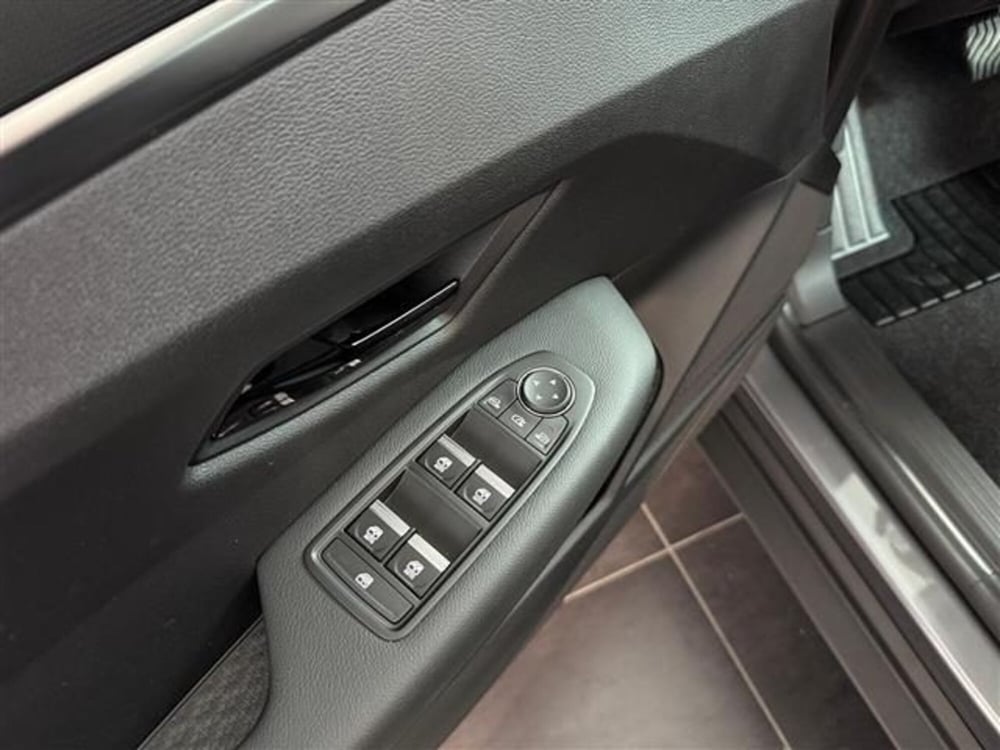 Renault Megane E-Tech Electric nuova a Cremona (15)