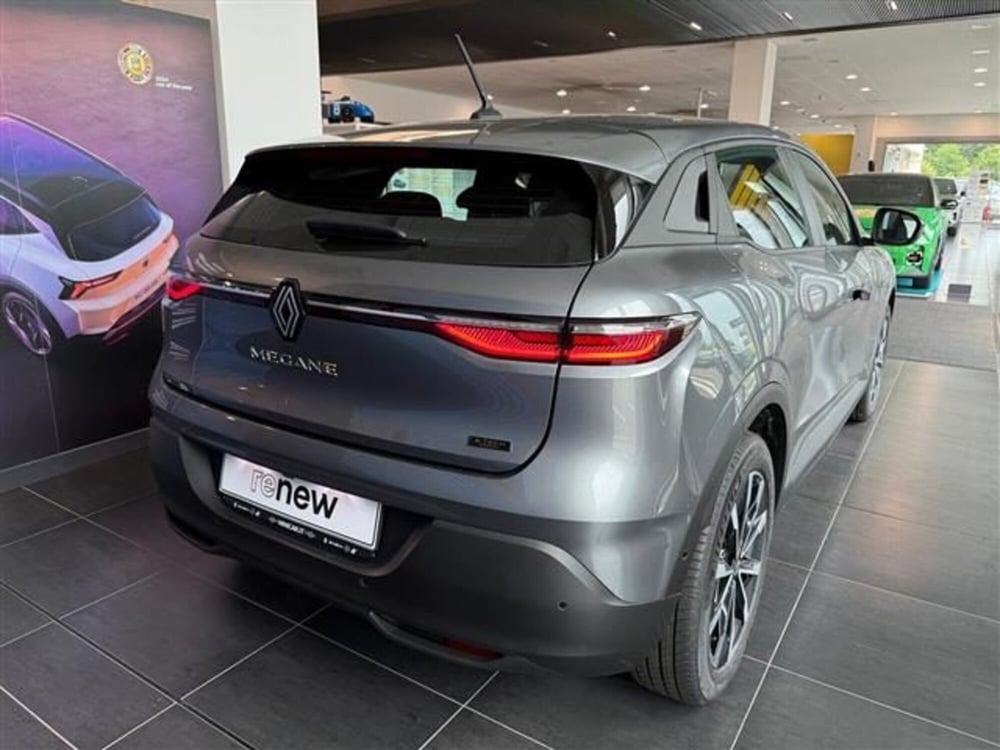 Renault Megane E-Tech Electric nuova a Cremona (4)