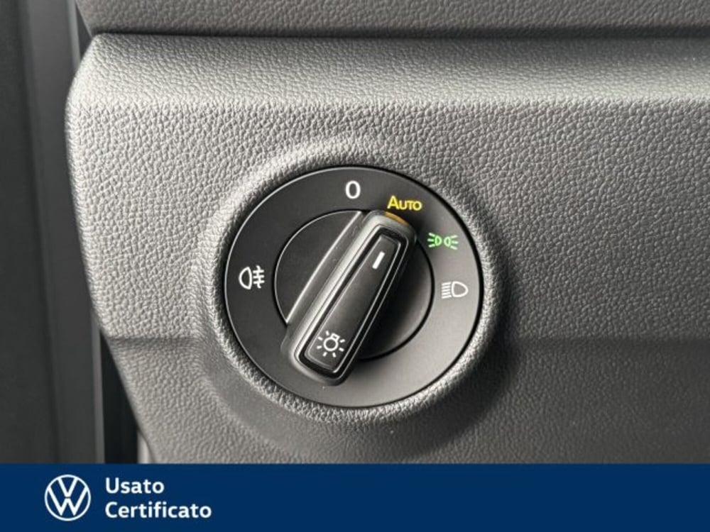 Volkswagen T-Roc nuova a Vicenza (11)