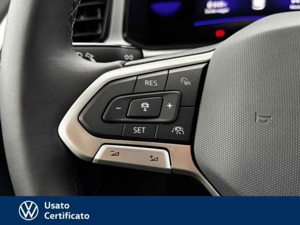 Volkswagen T-Roc nuova a Vicenza (18)