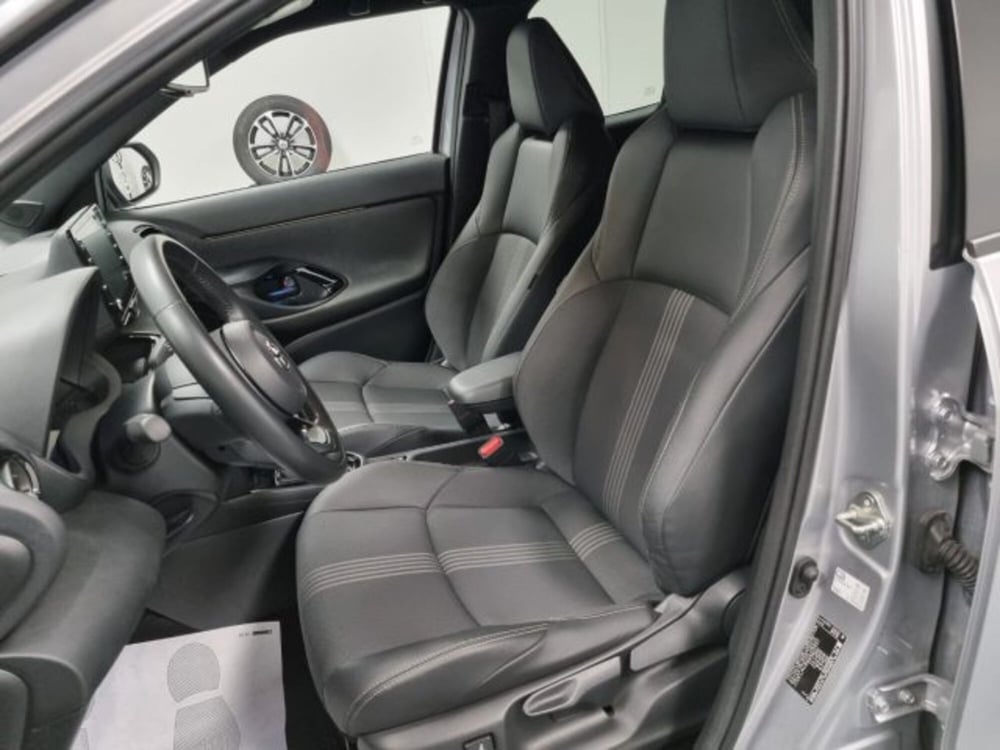 Toyota Yaris Cross usata a Brescia (10)