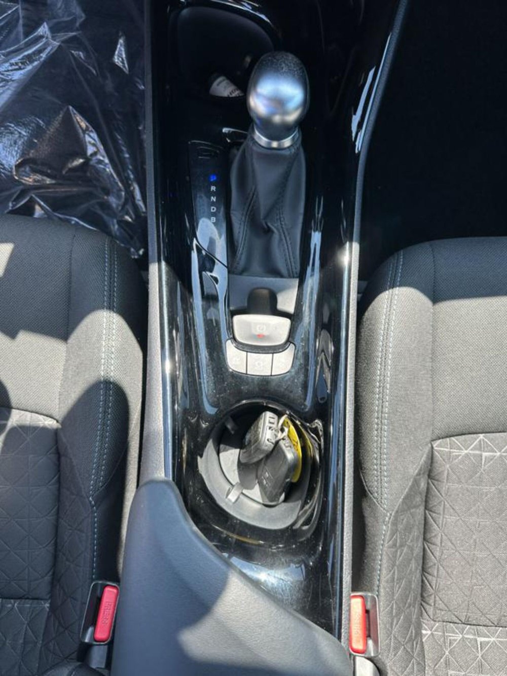 Toyota Toyota C-HR usata a Pordenone (11)