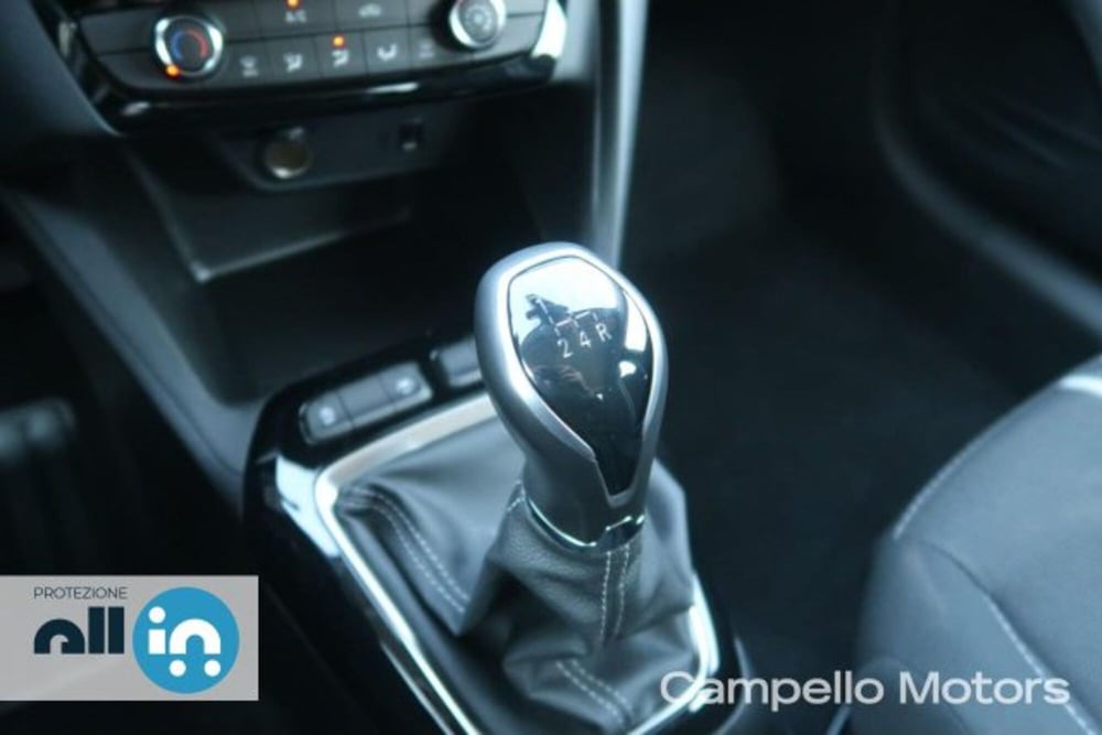 Opel Corsa nuova a Venezia (13)