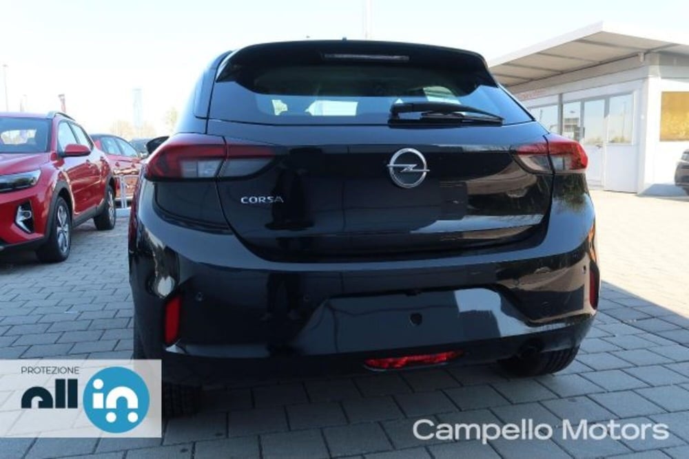 Opel Corsa nuova a Venezia (4)