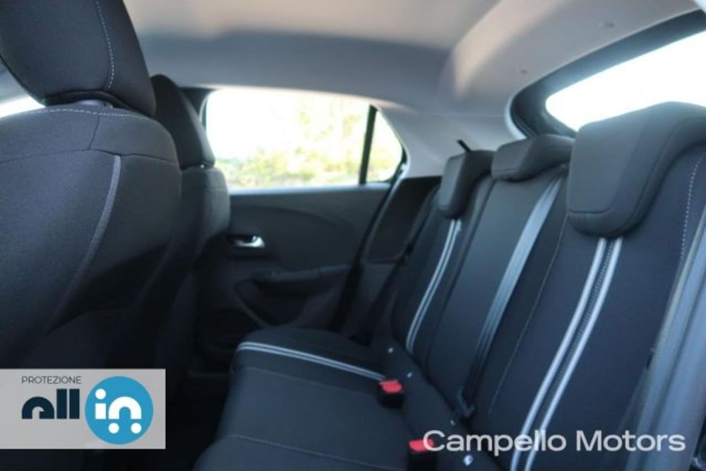 Opel Corsa nuova a Venezia (6)