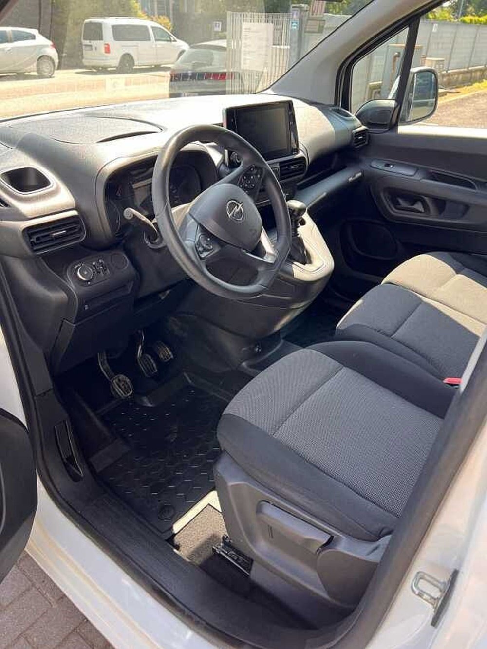 Opel Combo Furgone usata a Verona (10)