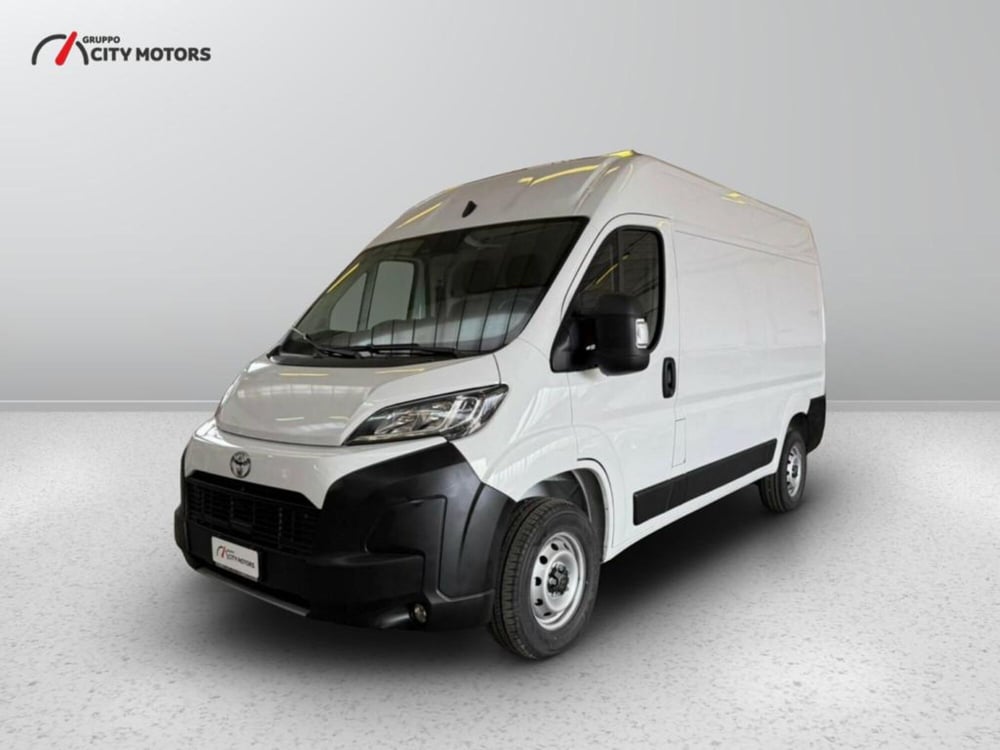 Toyota Proace Max Furgone nuova a Monza e Brianza
