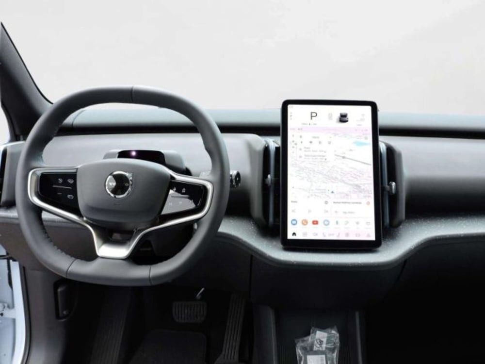Volvo EX30 nuova a Firenze (10)