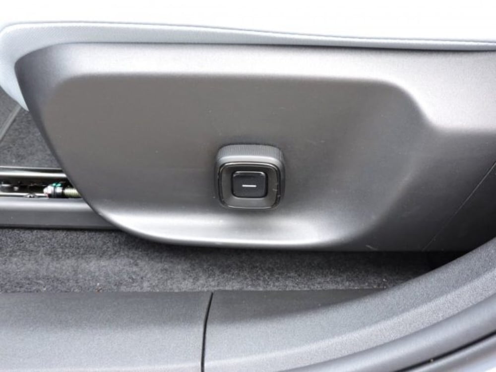 Volvo EX30 nuova a Firenze (19)
