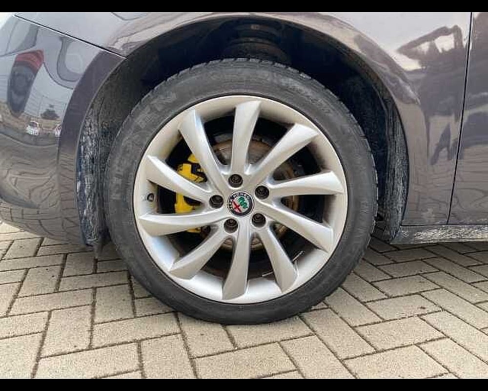 Alfa Romeo Giulietta usata a Cremona (14)