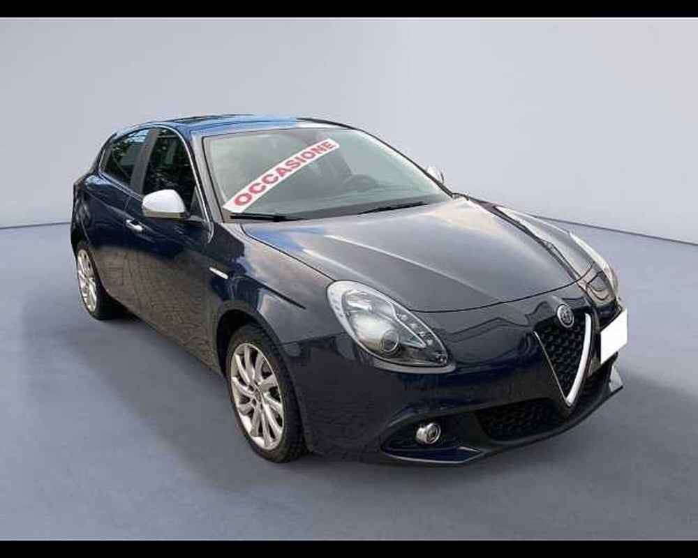 Alfa Romeo Giulietta usata a Cremona (3)