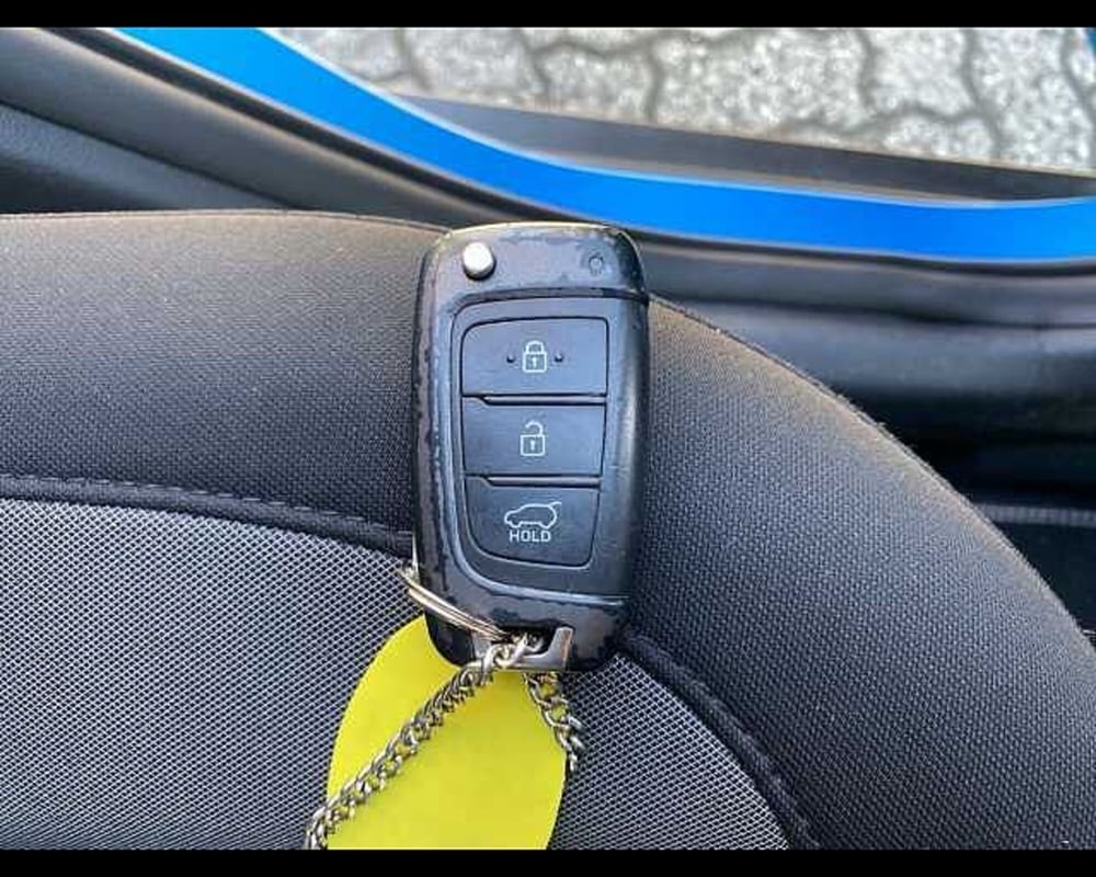 Hyundai Kona usata a Cremona (12)