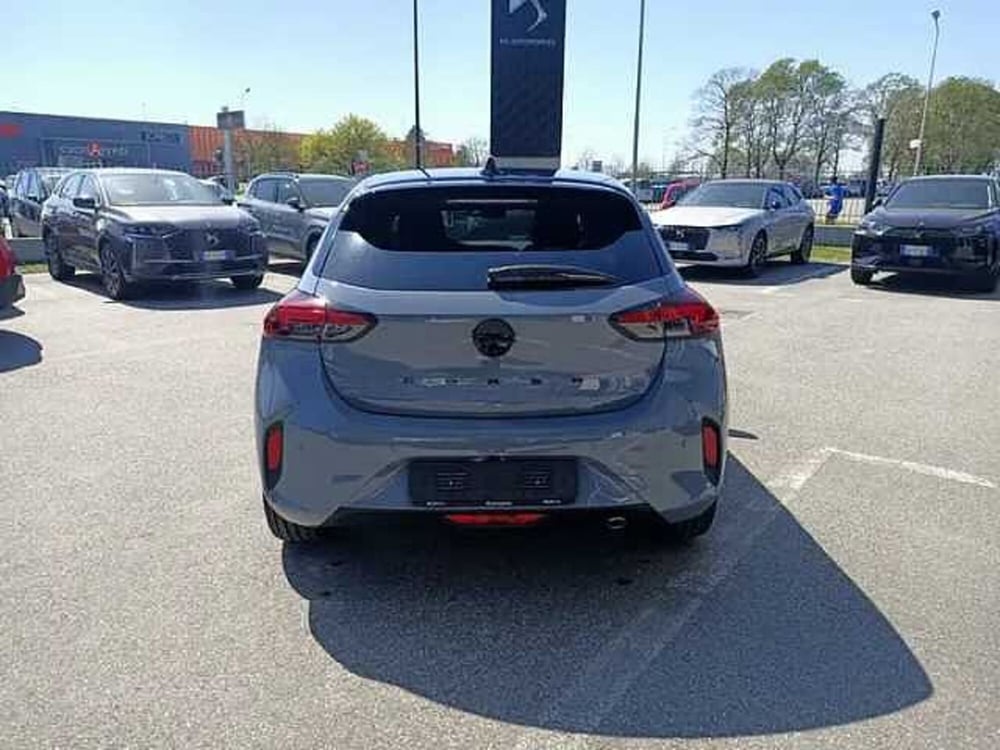 Opel Corsa nuova a Milano (6)