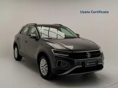 Volkswagen T-Roc 2.0 TDI SCR Advanced BlueMotion Technology del 2023 usata a Pratola Serra