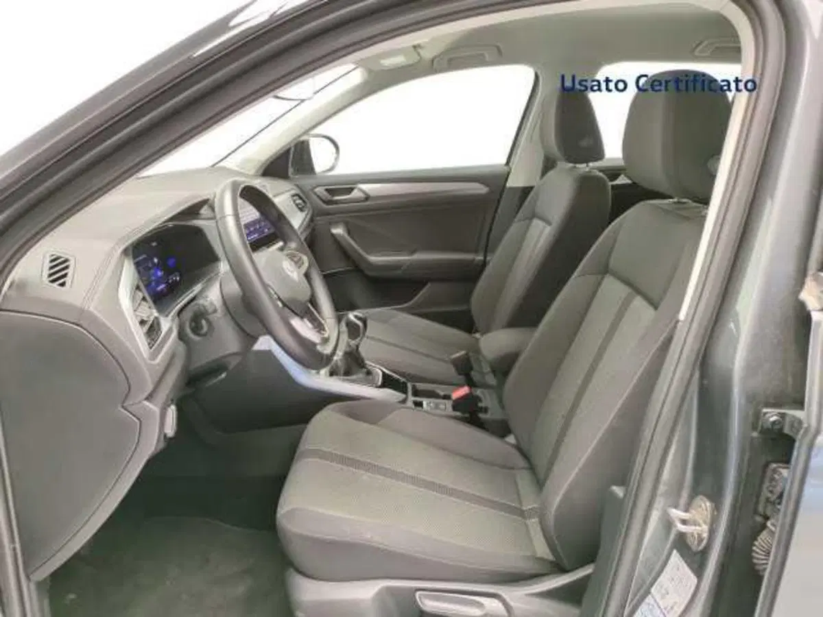 Volkswagen T-Roc usata a Avellino (11)