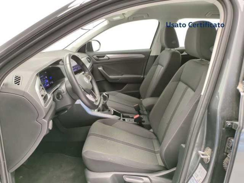 Volkswagen T-Roc usata a Avellino (11)