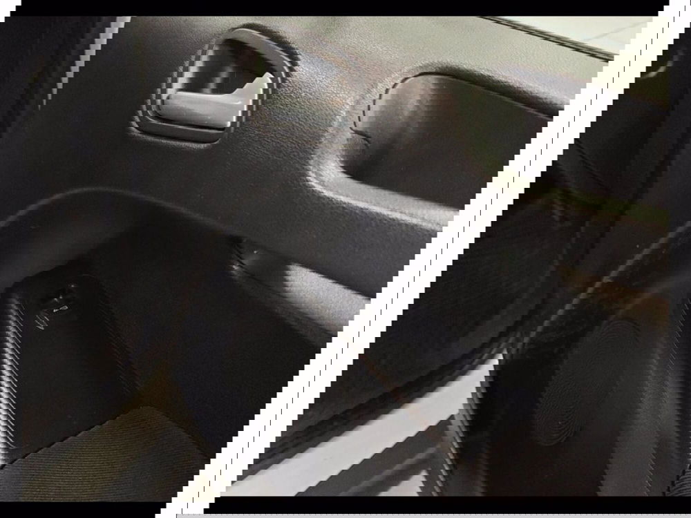 Ford Transit Courier usata a Catania (12)