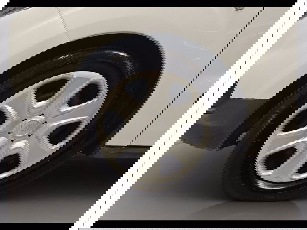 Ford Transit Courier usata a Catania (15)