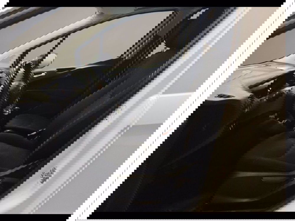 Ford Transit Courier usata a Catania (9)