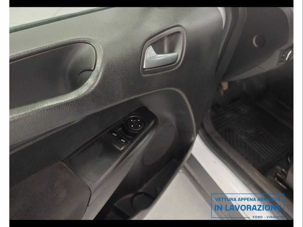 Ford Transit Courier usata a Catania (10)