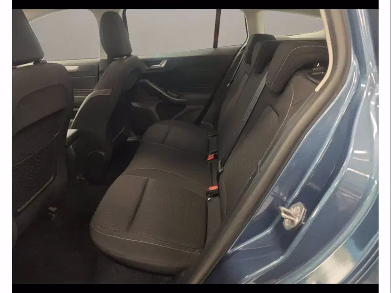 Ford Focus Station Wagon usata a Catania (11)