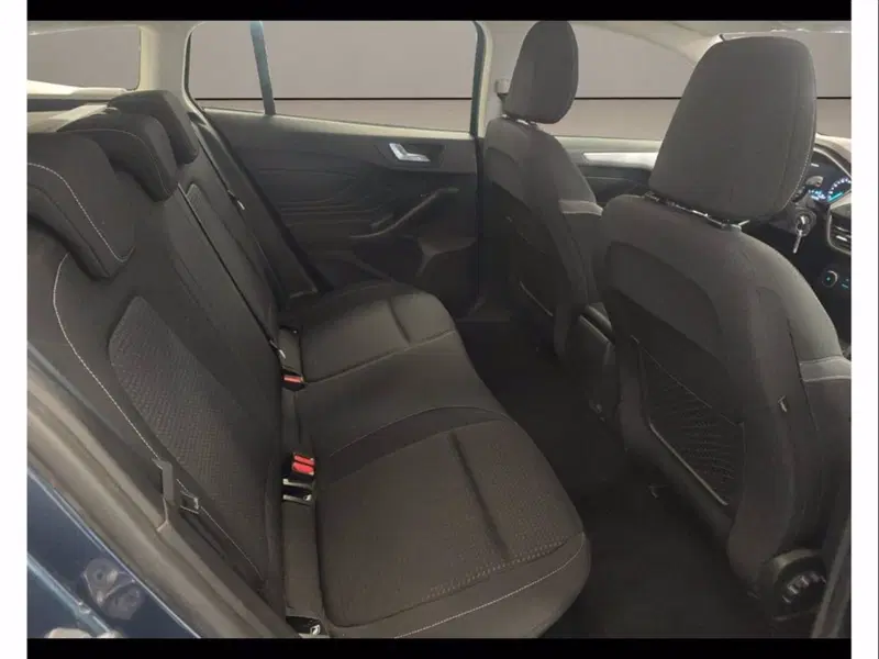 Ford Focus Station Wagon usata a Catania (13)