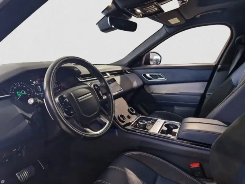 Land Rover Range Rover Velar usata a Livorno (9)