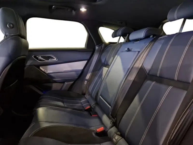 Land Rover Range Rover Velar usata a Livorno (16)