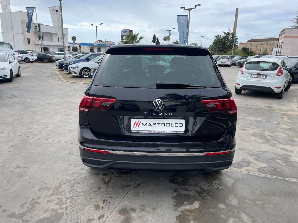 Volkswagen Tiguan usata a Lecce (12)