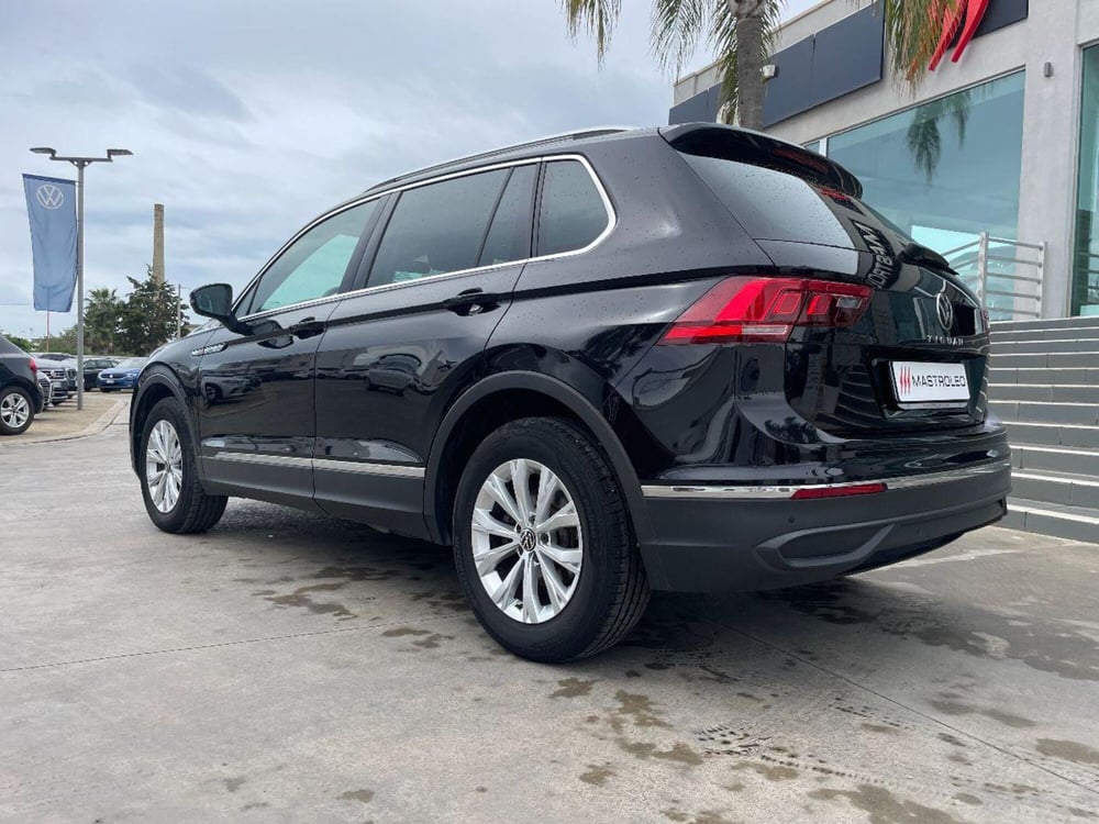 Volkswagen Tiguan usata a Lecce (15)