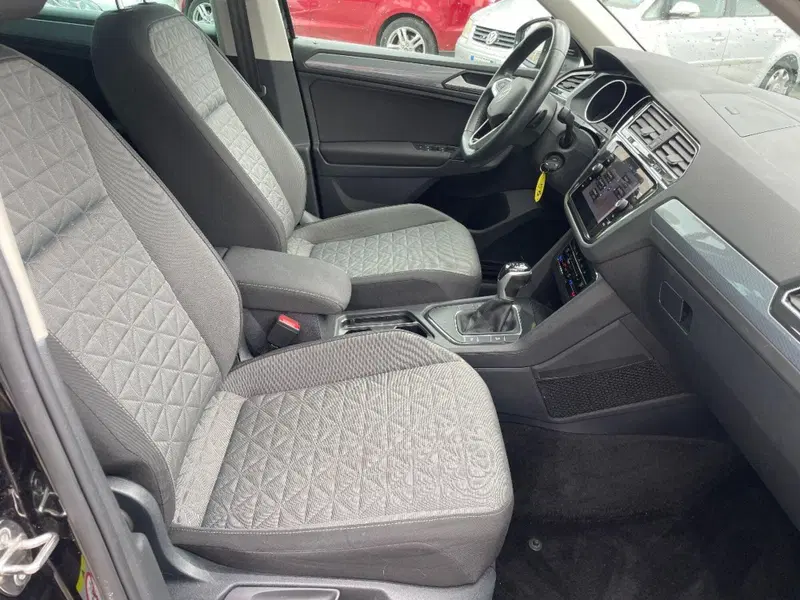 Volkswagen Tiguan usata a Lecce (17)