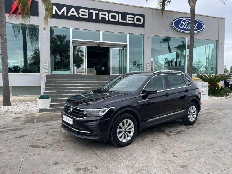 Volkswagen Tiguan usata a Lecce (2)